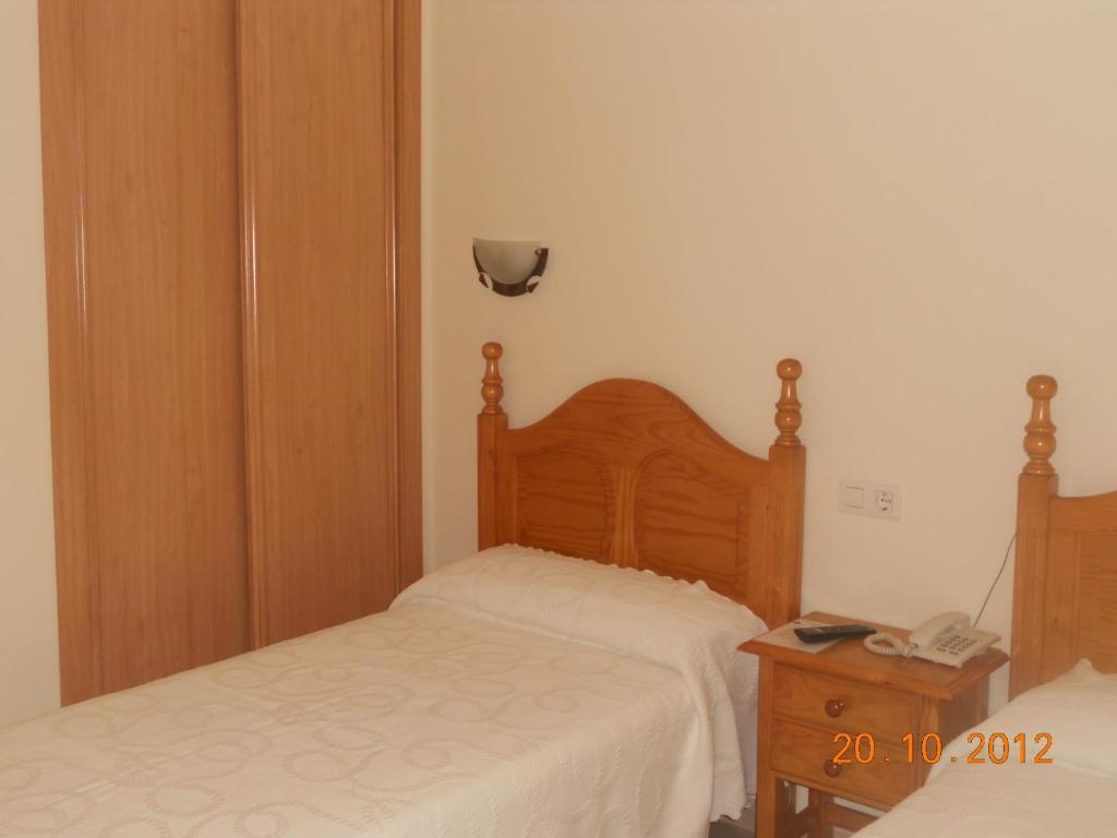 Hostal Restaurante Hermanos Zamora Palma del Río Oda fotoğraf
